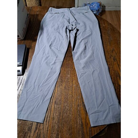 New Small Short Fabletics Shadow Grey The Only Pants NWT Casual Athletic - Picture 11 of 11